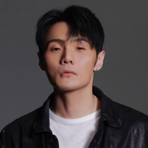 歌手李荣浩为什么不愿意把歌曲《李白》的改编权给单依纯？